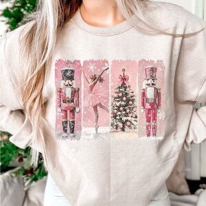 Gildan Cream crew neck sweater